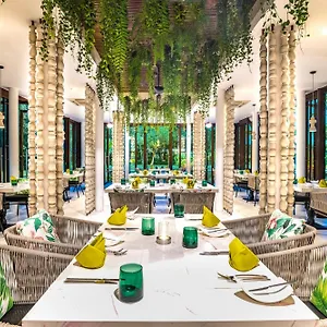 Khao Lak hotels &amp; apartments, all accommodations in Khao Lak