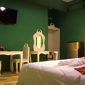 Khao Lak hotels &amp; apartments, all accommodations in Khao Lak