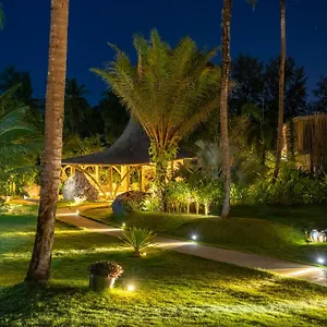 Khao Lak hotels &amp; apartments, all accommodations in Khao Lak