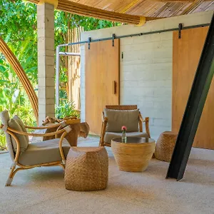 Khao Lak hotels &amp; apartments, all accommodations in Khao Lak